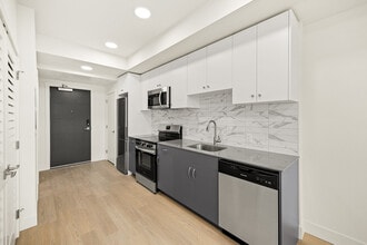 Full Kitchen with Stainless Appliances - 500 Asher