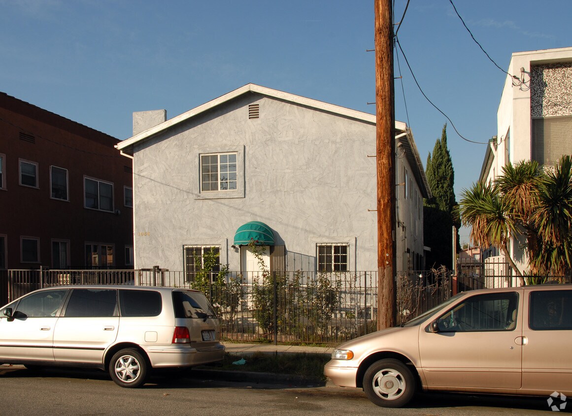 Foto del edificio - 1053 S New Hampshire Ave