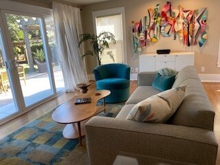 Great room/Kitchen - 4945 Mansfield St