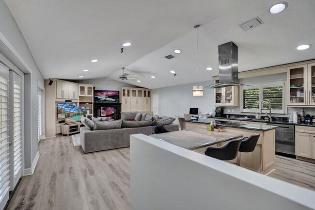 Foto del edificio - 2281 NW 36th St