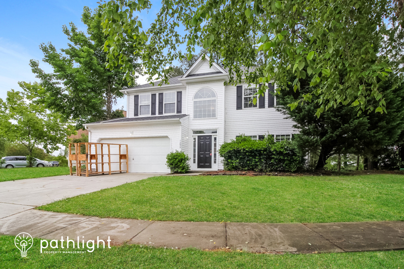 Primary Photo - 1292 Raynor Dr
