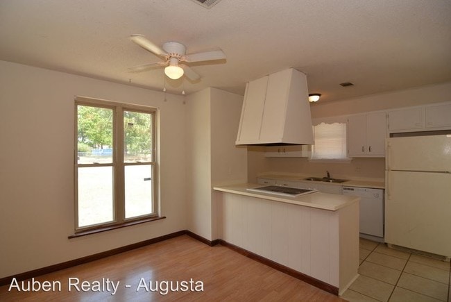 Building Photo - 2522 Spirit Creek Rd