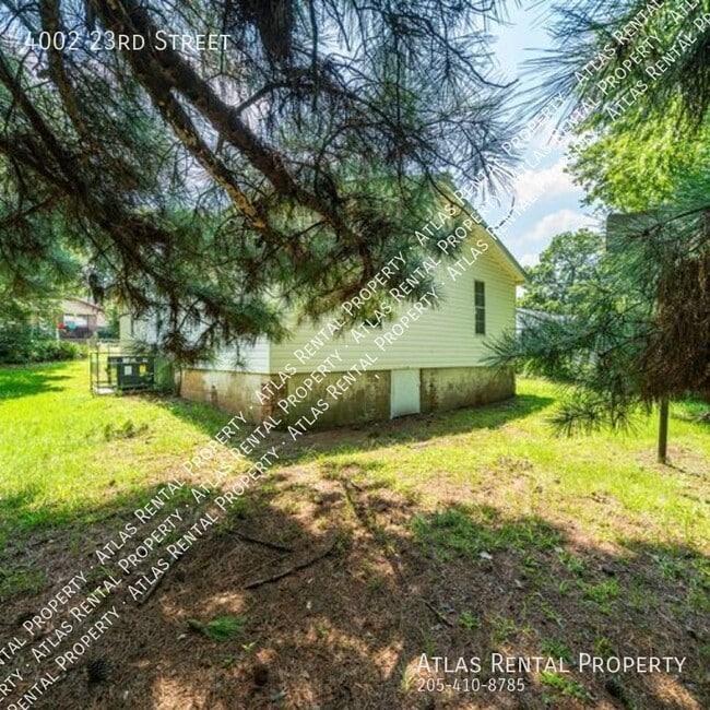 Foto del edificio - 4002 23rd St NE