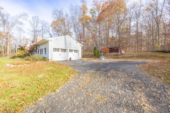 Building Photo - 43 Evergreen Rd