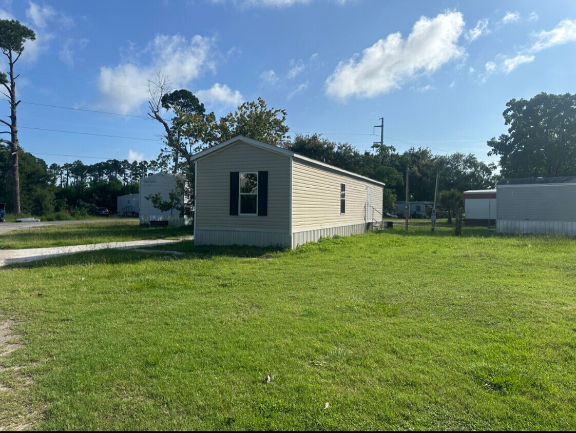 Foto principal - 4200 W 19th St