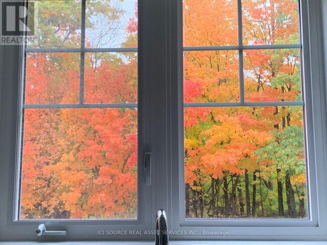 Building Photo - 190 Cannes Ave