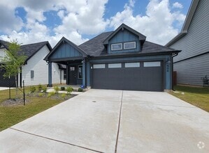 Building Photo - 504 Sandringham Lp