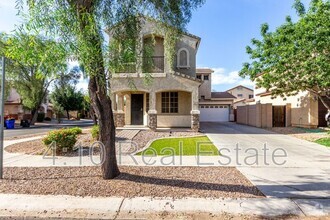 Building Photo - 3632 E Sebastian Ln