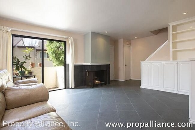 Foto del edificio - 2 br, 2 bath House - 1535 North Rim Court ...