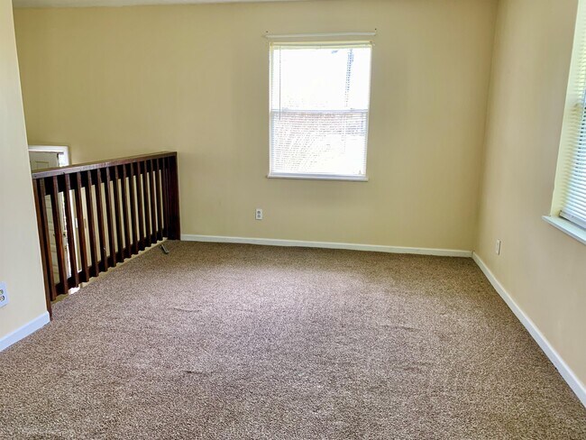 Building Photo - 1600 Castleberry Way