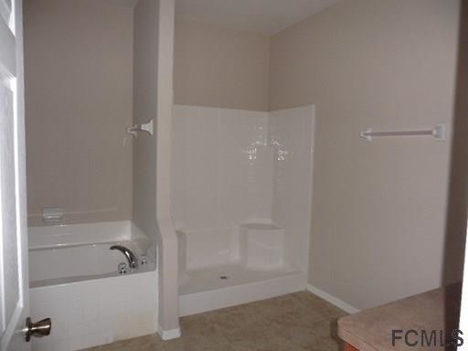 Building Photo - 21 Bud Field Dr
