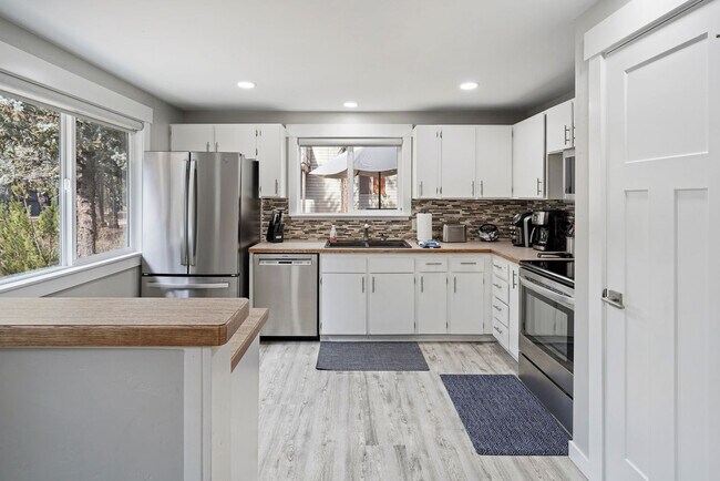 Building Photo - 2 Killdeer Ln