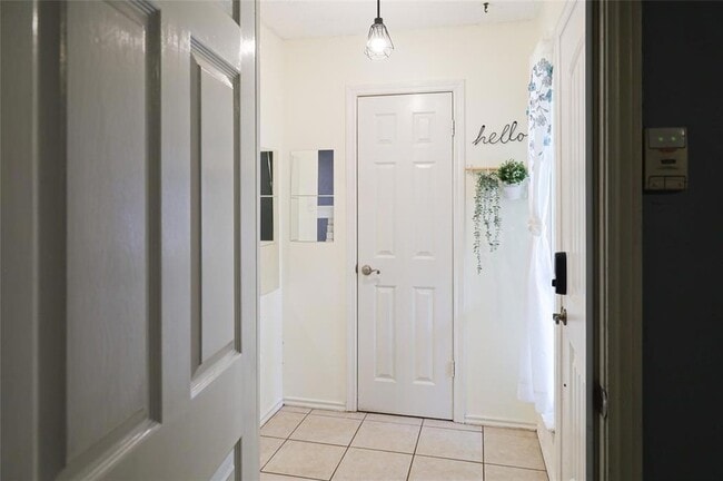 Photo - 8705 Clearbrook Trail Unit B Apartment