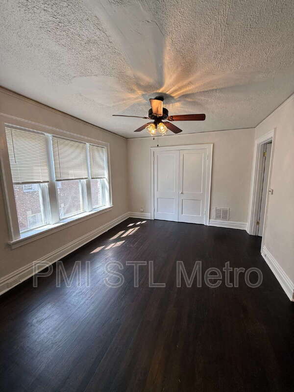 Foto del edificio - 3883 Meramec St