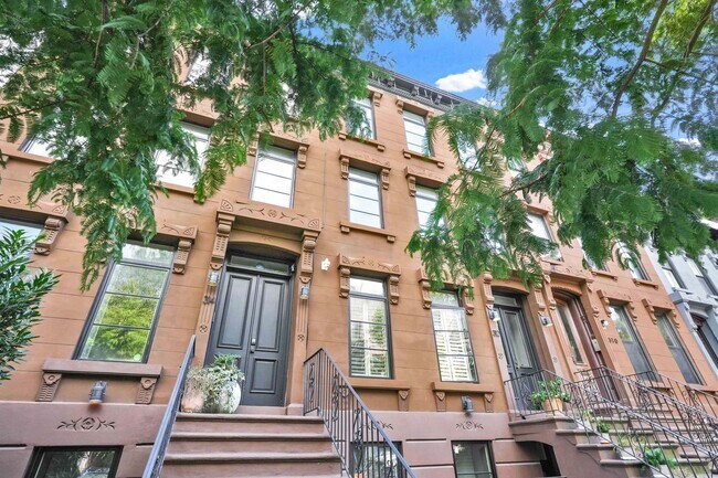 Foto del edificio - 312 Clifton Pl