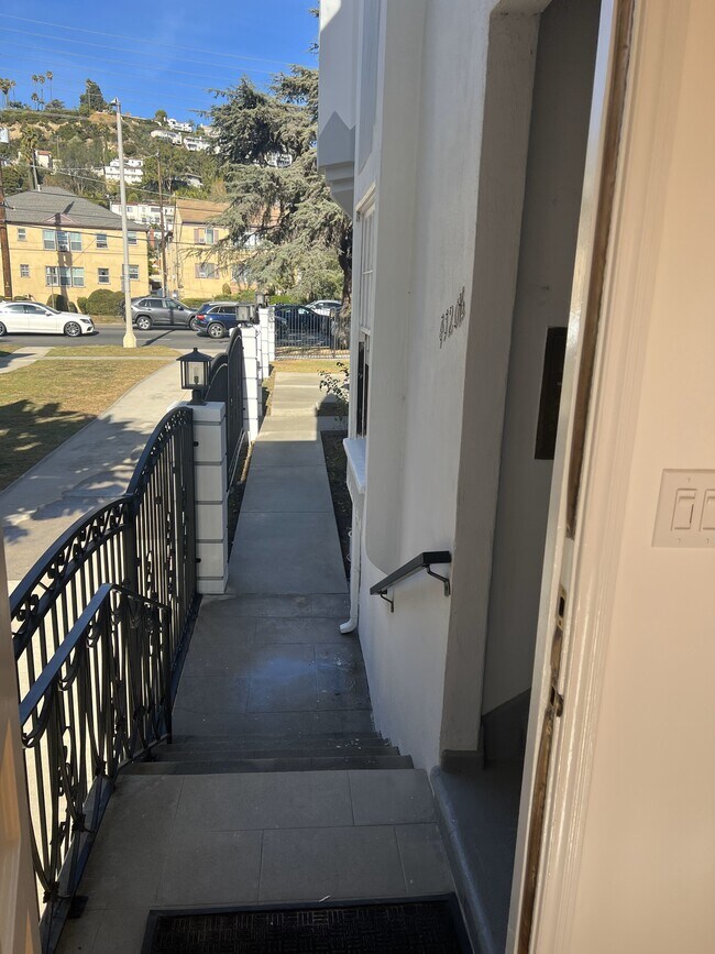 Foto del edificio - 4116 Los Feliz Blvd