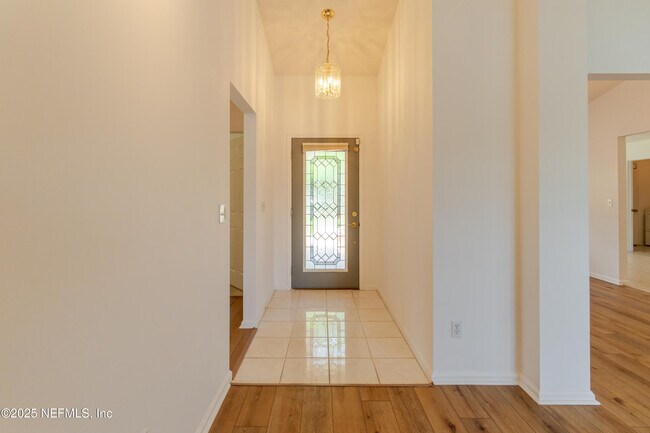 Foto del edificio - 1623 Sandy Springs Dr