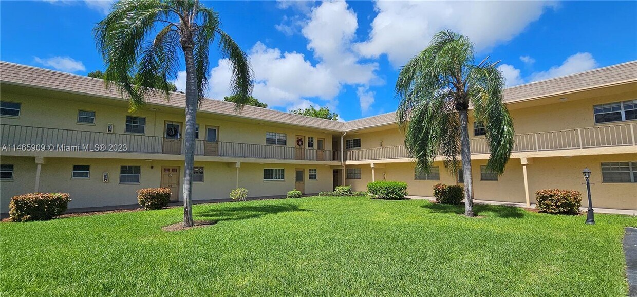 1600 Dover Rd Unit 110B, Delray Beach, FL 33445 Condo for Rent in