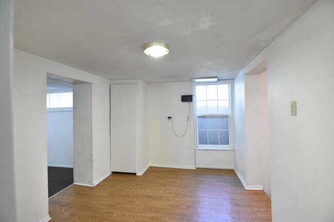 Building Photo - 485 10th St Apt 2
