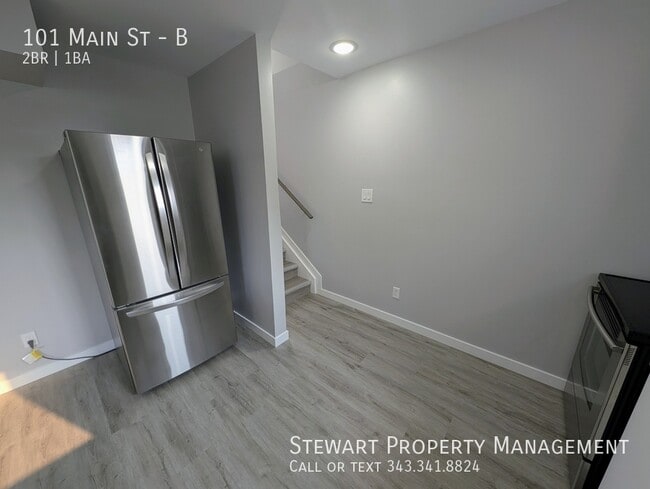 Photo du bâtiment - 101 Main St E