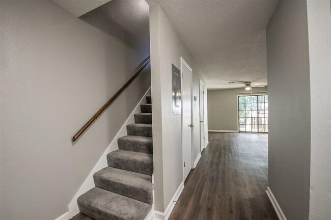 Building Photo - 1248 Chee Ln