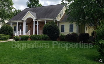 Building Photo - 6501 Southshore Dr