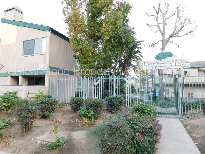 8446 Langdon Ave, North Hills, CA 91343 Townhome Rentals in North