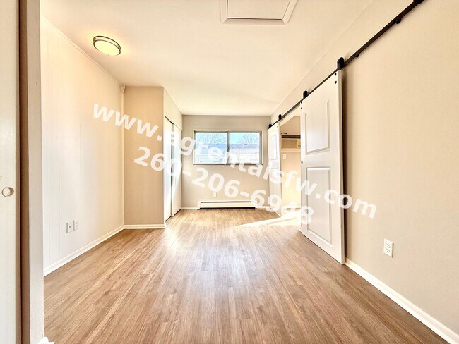 Foto del edificio - 1420 Green Rd