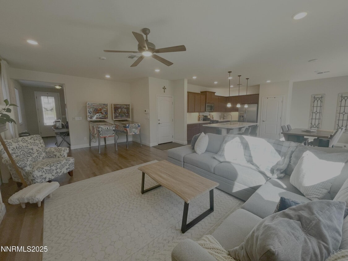 Building Photo - 2026 Harmony Valley Dr