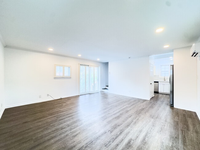 Foto del edificio - 1814 Newfield Ave