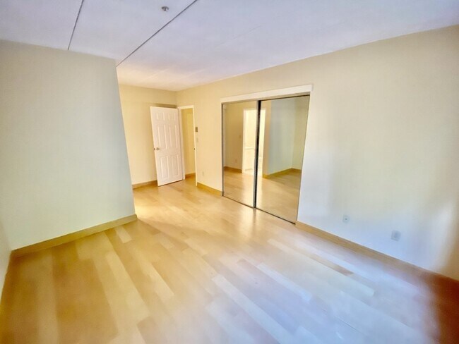 Foto del edificio - 135 Pleasant St
