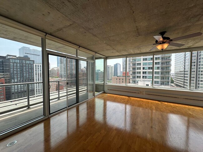 Foto del edificio - 611 S Wells St
