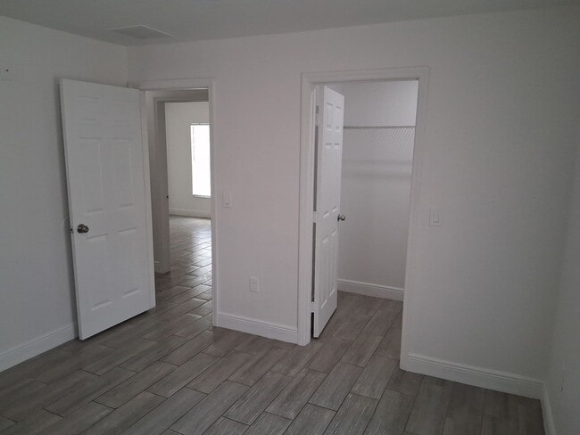 Building Photo - 2802 N 34th St