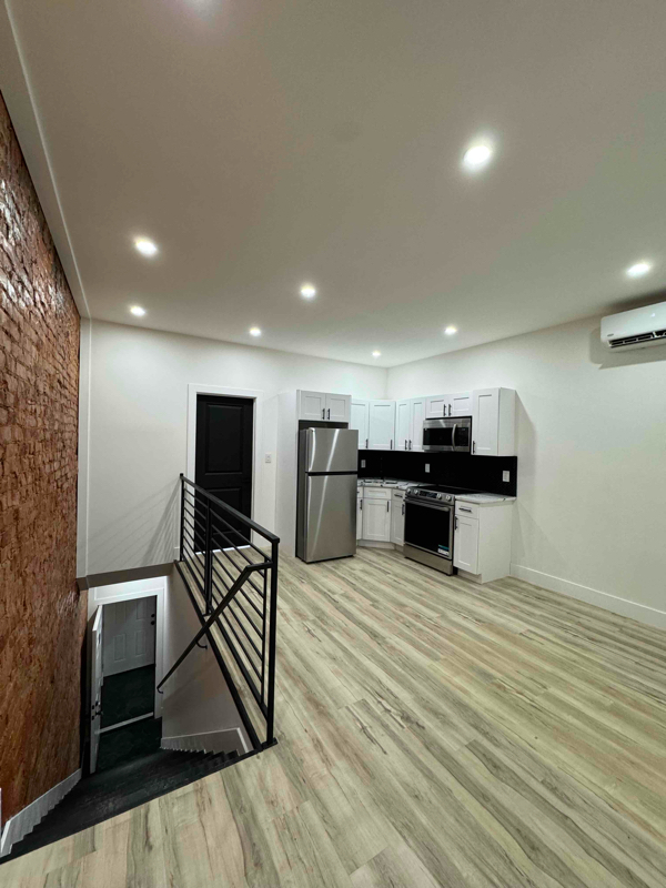 Building Photo - 4535 N Gratz St
