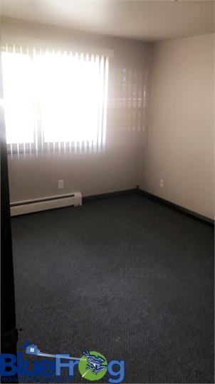 Building Photo - 523 Spinnaker Ln