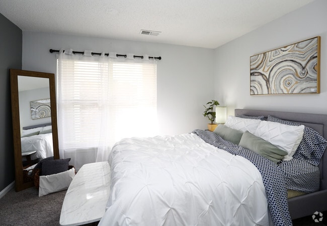 2BR, 1BA - 812sf Palmer- Master Bedroom - Viceroy Apartments