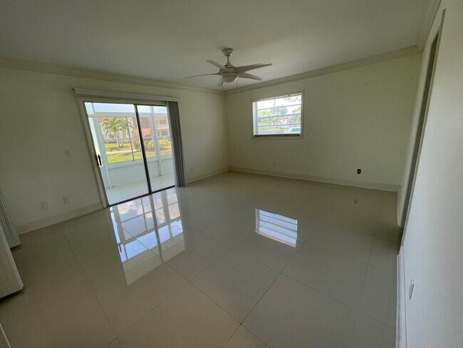 Foto del edificio - 1225 NW 21st St