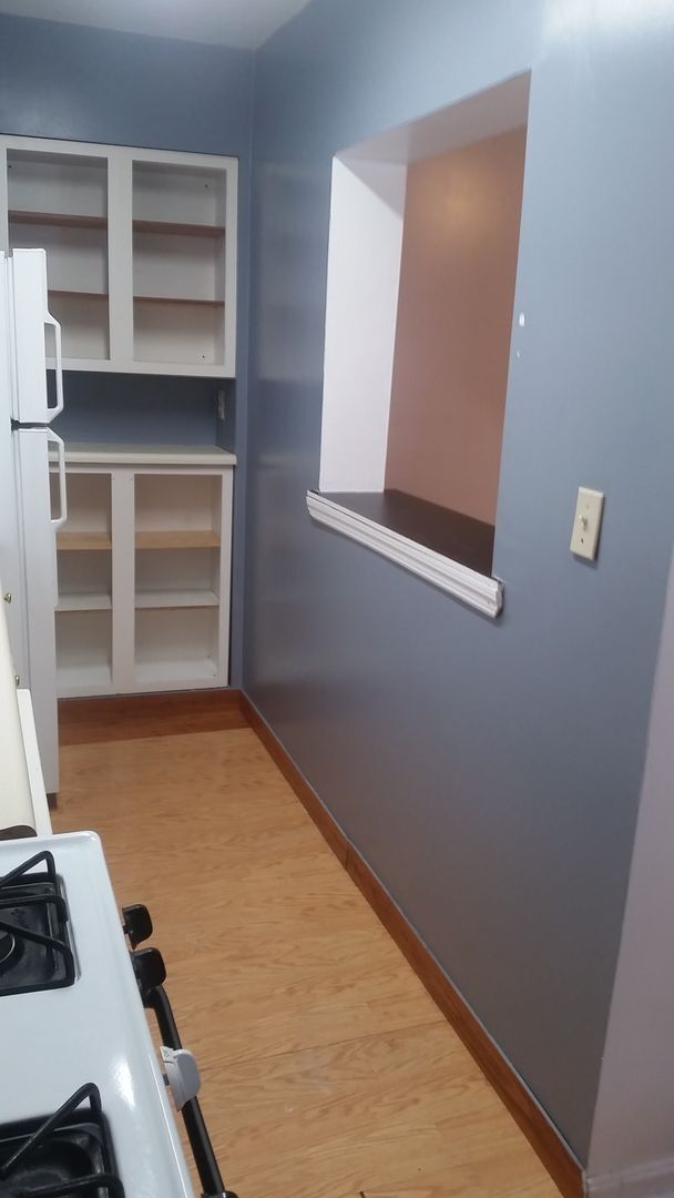 Foto del edificio - South Oakland renovated apartment