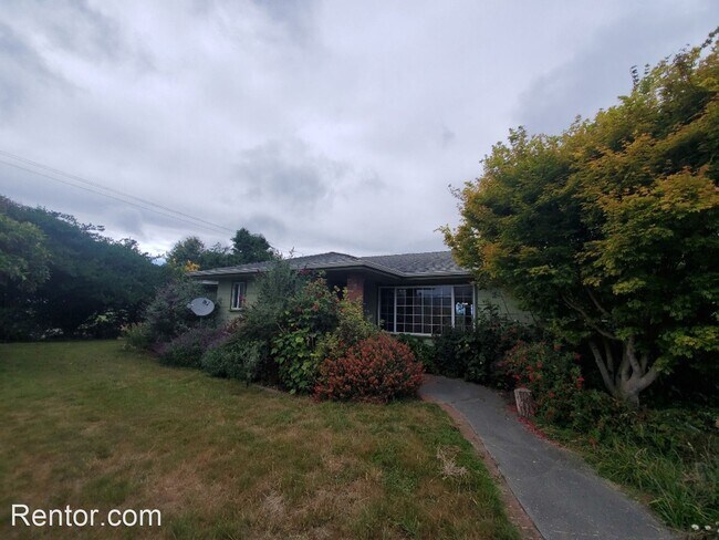 Foto del edificio - 3 br, 3 bath House - 773 Fulmor