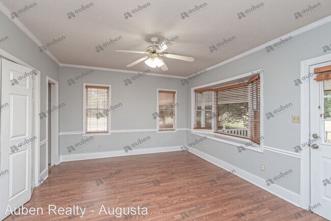 Building Photo - 3 br, 2 bath House - 1705 Johns Road