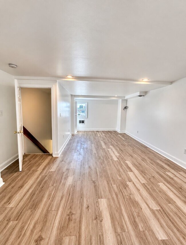 Foto del edificio - 2213 N 33rd St