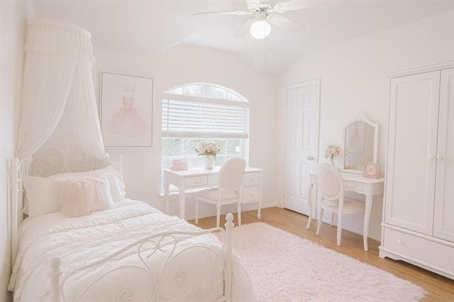Foto del edificio - 2222 Spruce Cir