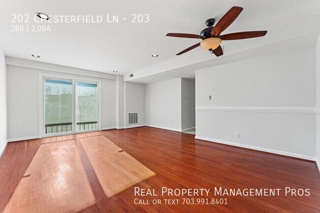 Foto del edificio - 202 Chesterfield Ln