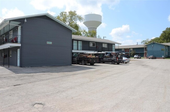Building Photo - 1209 Vance St