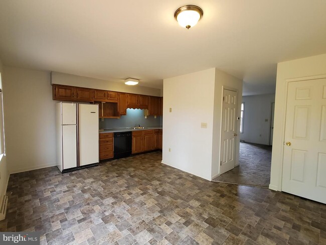 Building Photo - 620 Park Ridge Dr