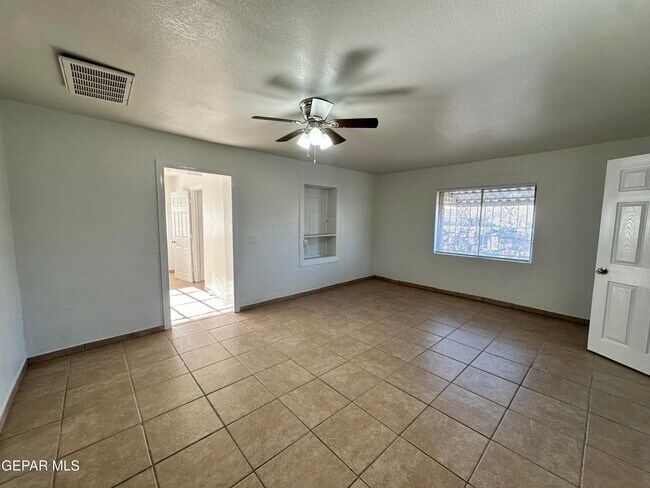 Foto del edificio - 152 Elvira Way