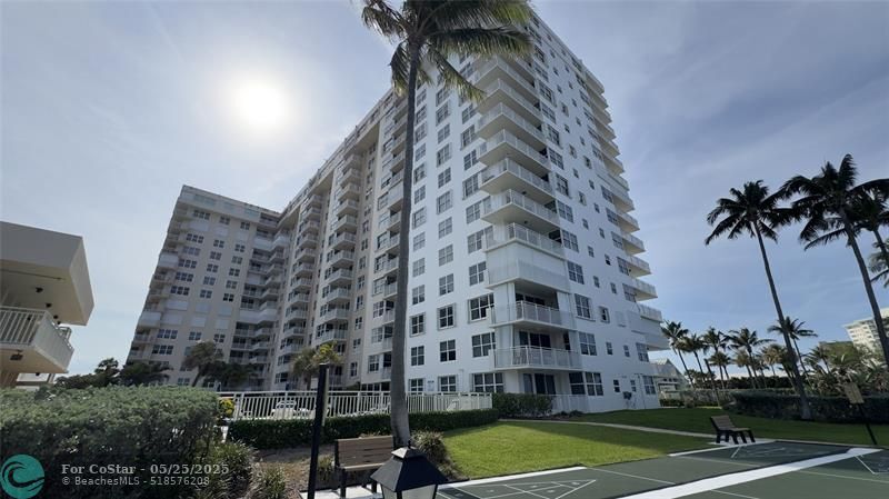 Primary Photo - 5200 N Ocean Blvd