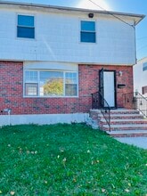 Building Photo - 50 Monsey Pl
