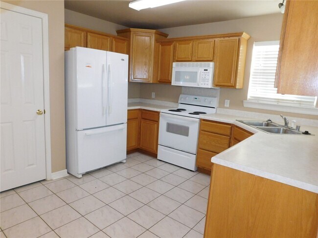 Foto del edificio - 910 SW Cheyenne Dr