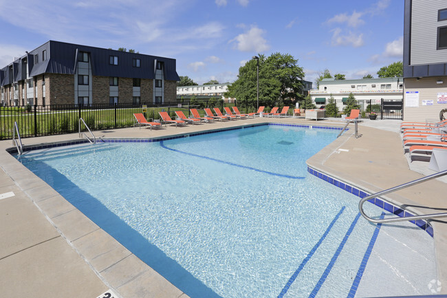 Foto del edificio - Hamline Pointe Apartments